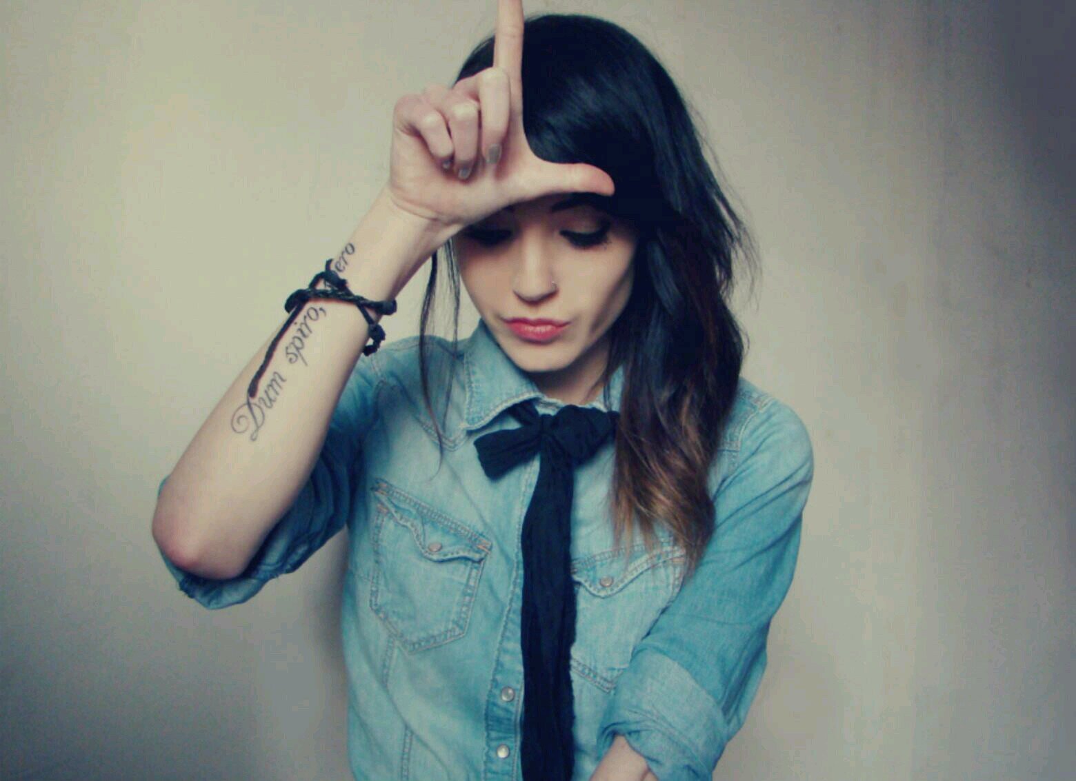 ДР– 20 ноября.
Голубые глаза.
Скорпион.
#ВзаимныйФолловинг #FollowBack #ЧитаюВзаимно