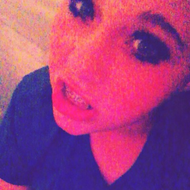 Follow mee i follow back x