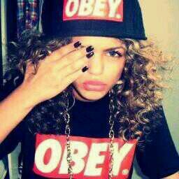 follow ons voor leuke en herkenbare tweets  tweeten ook leuke foto's en RT bare tweets NF=NFB