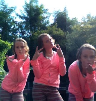 Hou van me best ❤lisa❤sophie❤marieke❤kaylee❤demi❤
& the rest. ❤ Groep 8✌