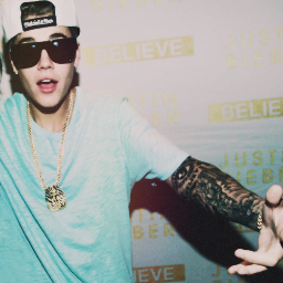 #BelieberForever  
♥ @justinbieber follow me please♥ ‏