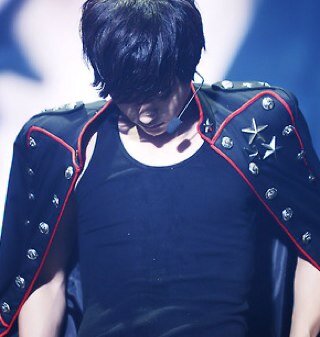 ㄹ Infinite ㄹ Visual/Vocal ㄹ I only love you and only you, if you don't believe me then you're a fool♡ ㄹ