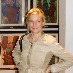 Architect I Designer I Artist. ♥ Life. Challenge ideas, seek opportunities & push boundaries.#Design. http://t.co/gm1ZkCAb5W