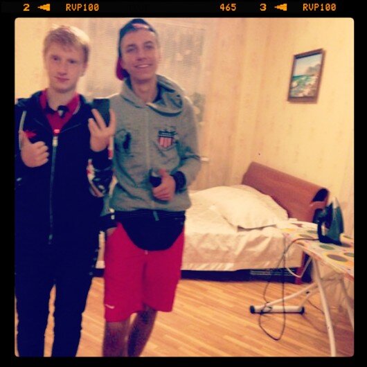 vskripnik46's profile picture. нахуй так жить жизнь жестока