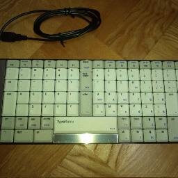 Dream Theater, CBA-CPV35, GF-HP11, スズメ, ヒヨドリ, メジロ, シジュウカラ, ウグイス, Linux, Dvorak keyboard layout, TypeMatrix keyboard