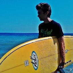 Stremeo aquí: https://t.co/aSEA5PshXx

El niño pequeño de La Higuera, psicólogo, guitarrista y del puto Atleti.