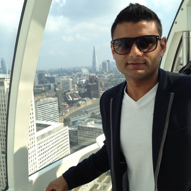 MoonirK's profile picture. All views are my own!