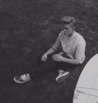 FOLLOW @CODYSIMPSURF