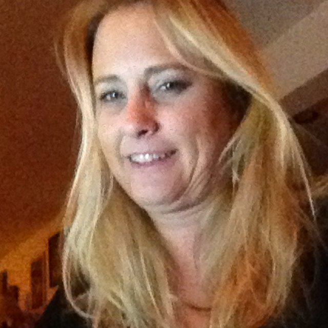 jennbenn9's profile picture. 