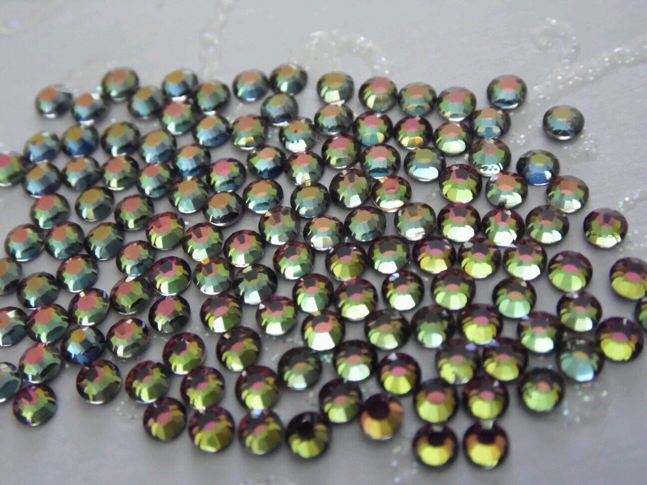 We Sell #Rhinestone's & #Crystals And More At Very Affordable Prices For #PhoneCases #Nails #Plaques & Lots More :)  #blingitup
