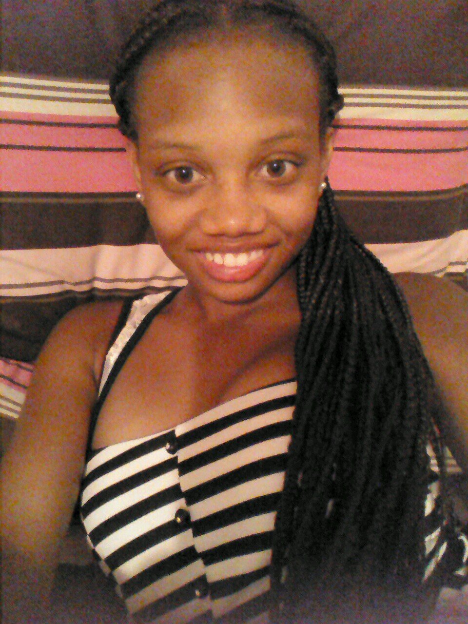♥ A girl with a mind, an individual with an attitude, and a lady with class. ♥
Questions? http://t.co/f1yJIB3H