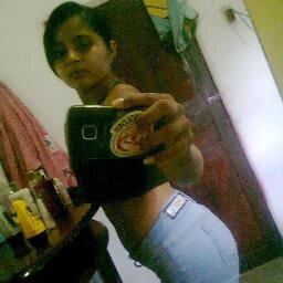 nao sou perfeita mais são os meus defeitos que mim fazem ser unica...ABF
