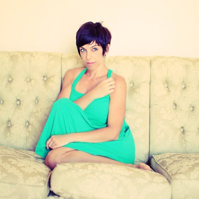 sabinacasto's profile picture. Can I take your photo?