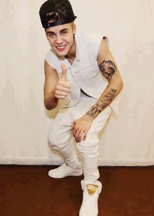 @justinbieber is a best!