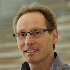 SF-writer of: 'Het zwaartekrachtprobleem', 'AUTONOOM', 'Reclame en de Kunst van het Hacken', 'Amusement en het Spel om de Royalty's and 'Mastering Scrivener'.