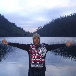 Sesusah Hidup ini tetap Ibadah Nomer Satu...:-)
.....salam satu jiwa arema indonesia...
_________by aremania teksaz__________ . . . .