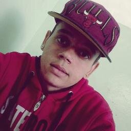 A linguagem não falada, mas sim demonstrada, não é preciso nada além de abrir sua mente relaxar seu corpo e ter FÉ e seguir em frente mesmo com dificuldades..