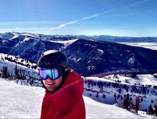 Husband, father of three boys, pragmatic liberal, beer geek, music snob, Anna's addict, outdoor enthusiast, tele skier, runner & Worcesterite.