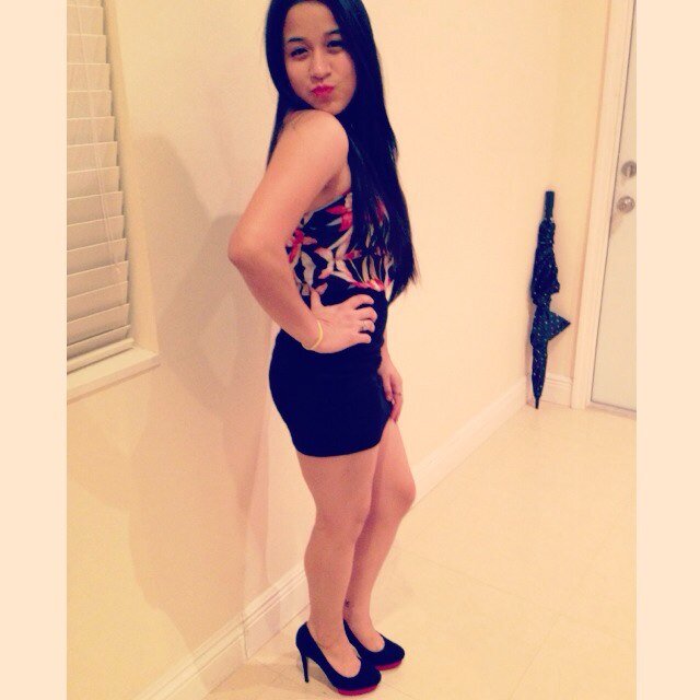 Hi, my name's Joselyn & I love my cousin @ItsAndrea_xo so you should follow her :}