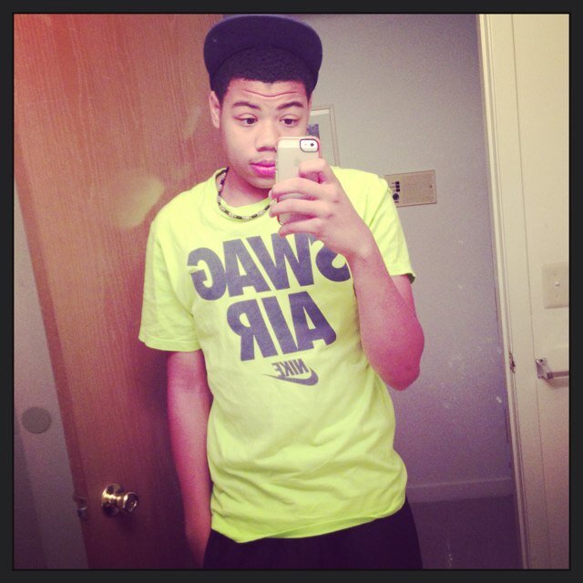 moneymaker2124's profile picture. Junior at Henry Ford 2 Instagram: NickBrown2124