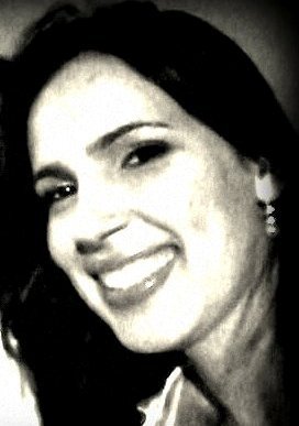“As estrelas são todas iluminadas... Será que elas brilham para que cada um possa encontrar a sua?”
O Pequeno Príncipe