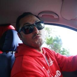 Entrenador de ATLETISMO,  Entrenador de Fútbol.                       One, Two, Three caramba, y que caramba...
