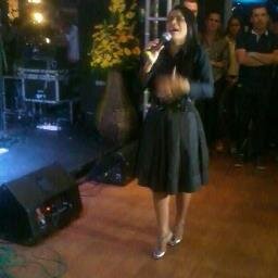 Fã Clube dedicado para uma das melhores cantoras evangélicas do Brasil! Cantora Damares♥ Uma mulher guerreira e adoradora! @Damares_oficial