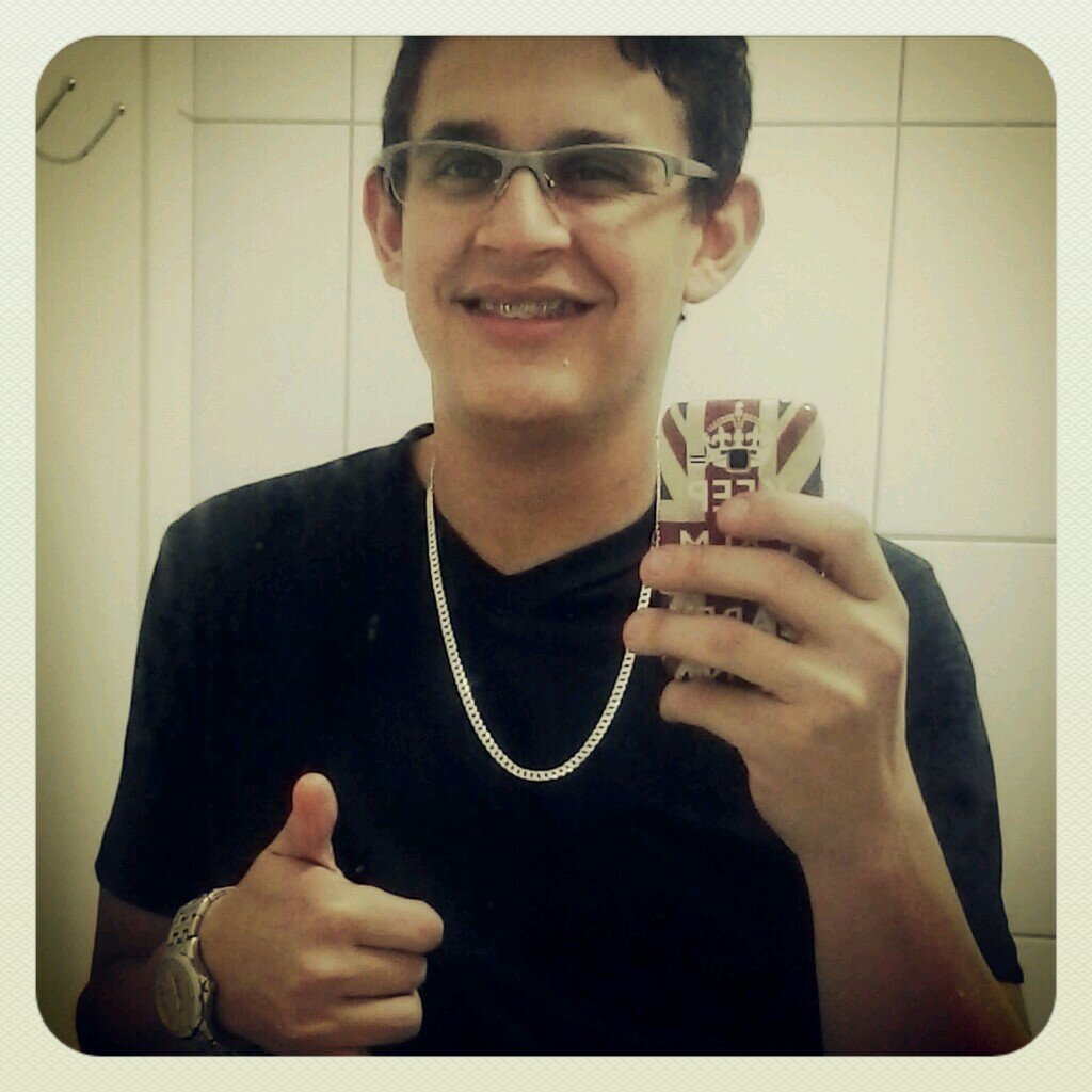 aqui,ali,lá.