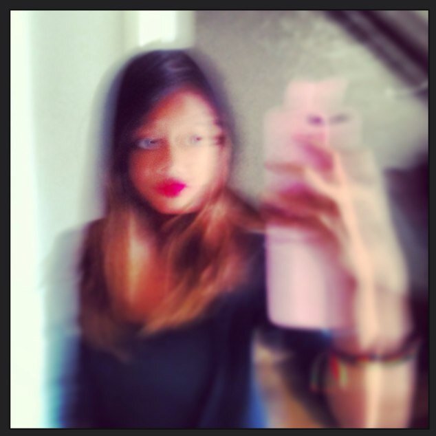 I just love food , playing guitar , dancing and #crazymofos ! lol