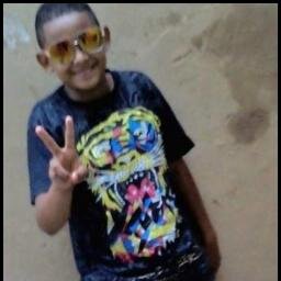 É noo PCC qq as miina piira !
P : Princesa
C : Casa
C : Comigo ? *-*