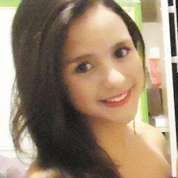 ei minha pequena,tu sabe o quanto tu é importante pra mim,tudo o que tu precisar eu to aqui viu,conta sempre comigo,te amo s2/ camila hartmann/ eu te amo Shé aq