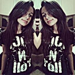 Rock n 'roll is not wearing black, rock n' roll is to have brain