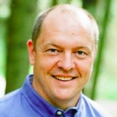 dagroare's profile picture. Ungdomsskolelærer. Interesse: IKT, skole, koding, matematikk, DVM-U og alt annet som er gøy :)