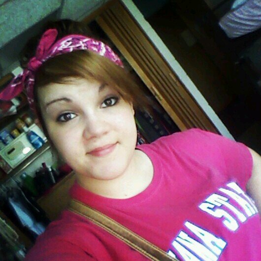 Just an ordinary girl with extraordinary dreams.  #LEO #SINGLE #WHITEGIRL #LNSenior2013 Some Warriors Even Die