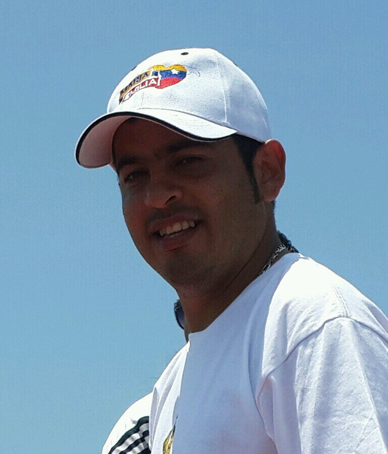 Lcdo en RR II Posgrado en Trabajo Social, Socialista, Antiimperialista, y Defensor de la Revolución Bolivariana JPSUVurbaneja y PSUV URBANEJA