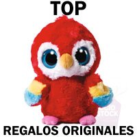 Tienda de regalos originales, complementos de equipos de fútbol, comics y series de dibujos animados, manga y anime, cine y televisión. Más de 4000 referencias