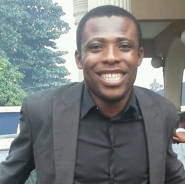 what up guyz. I am Azuka ofili a social media marketer .#Team Man Utd #ofililinks #ofilidesigns #excel club
