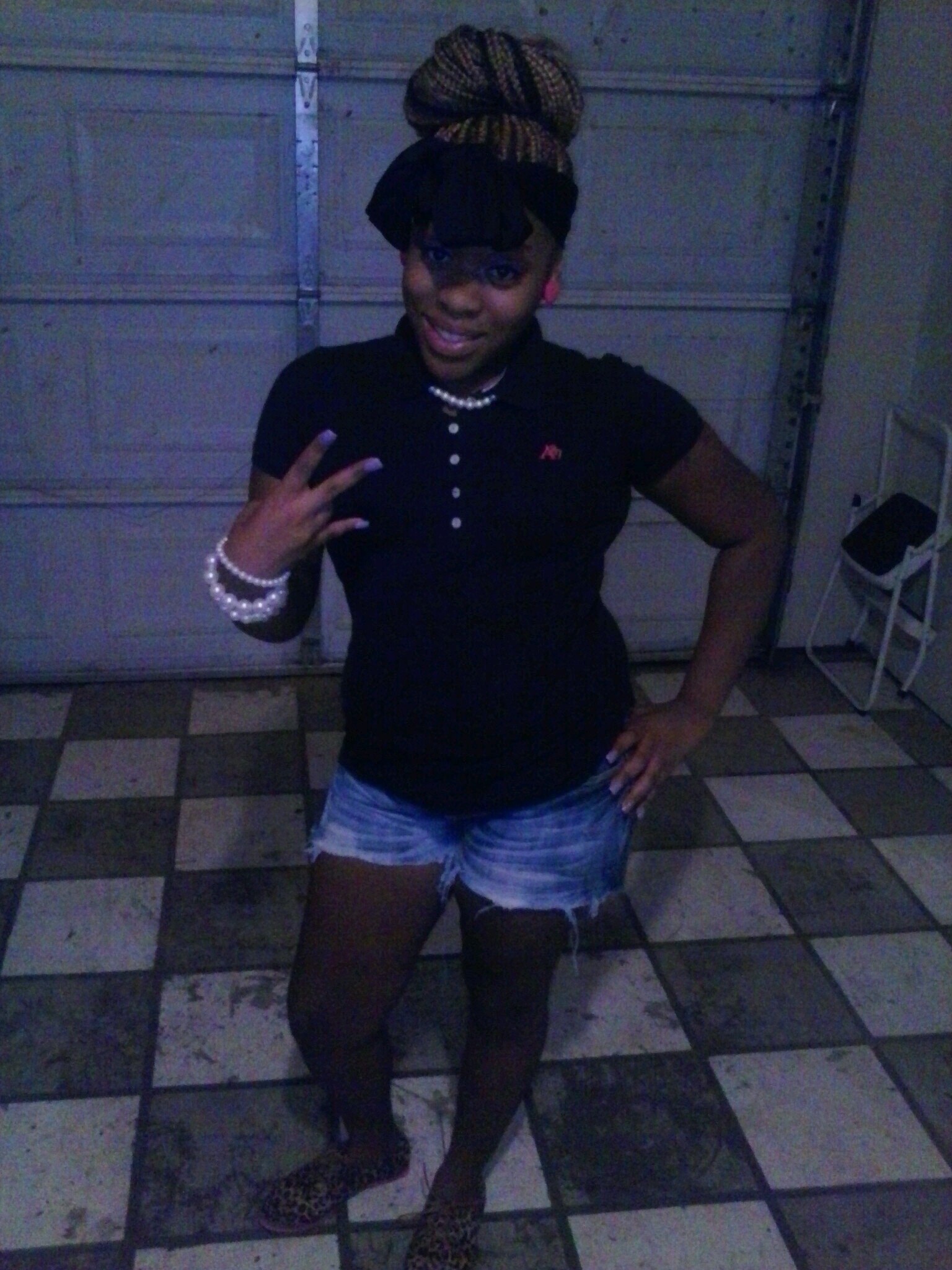 i Am That Bihh Baebeee Follow Me & ill follow you back :))