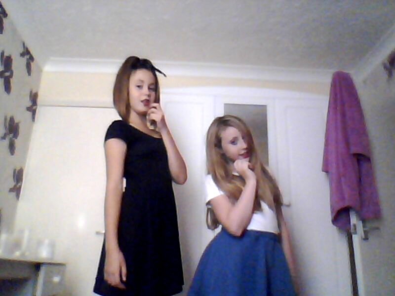 love doing nails with my best friend #olivia123Rowley :P