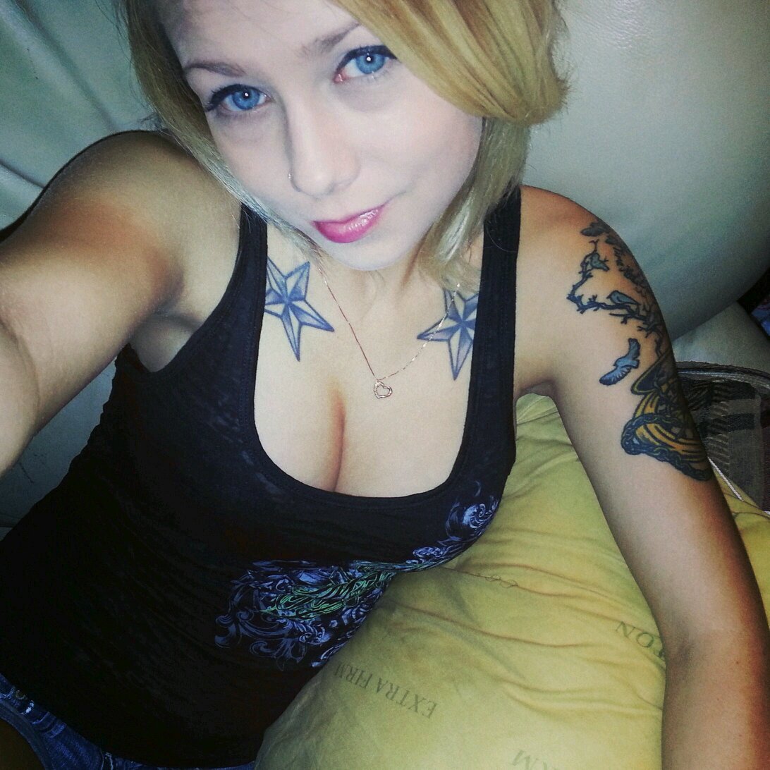 Mommy. Metal Chick. P4L. Tattoos. I plan on being in #InkedMagezine or a #SuicideGirl one day...