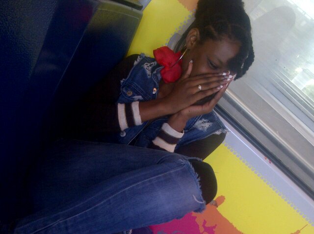 I want someone who love me for me. Nd be with me trought the hard times good times you know