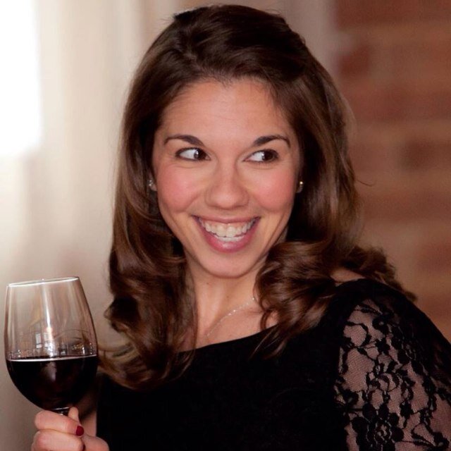 Content Producer. New York transplant, sister, wife, daughter and brand enthusiast. Opinions are my own.