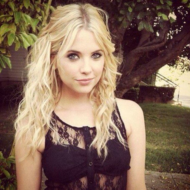 Hanna from Pretty Little Liars? Brit from Spring Breakers? Model for Bogo? Does it ring a bell yet? {Single} [AAA RP]