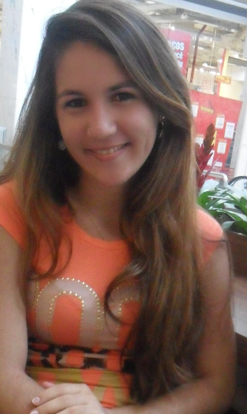 estudante de Direito, 20 aninhos, mas com uma responsabilidade de 30, amoooo futebol, flamenguista apaixonada, amo Guns' N Roses, Alter Bridge e Pearl Jam.