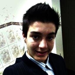 Faaz por merecer, que eu faço valer a pena ;)
Instagram: _kauemamed
 shy, fun and crazy ;)