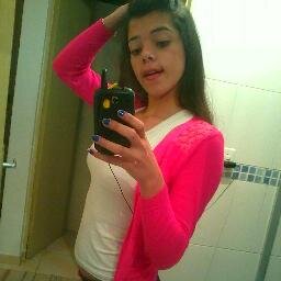 Haha ,  veem qe é viiida ♫     , 
   MaaariidÁ da  @1MeninaMa_ .  amoo vs ;D