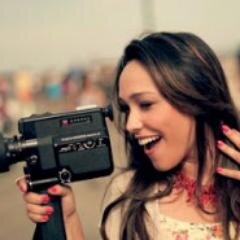 Aqui você encontra: fotos, videos, noticias, agenda, entrevistas da @MarianaAva. http://t.co/kD7p1LHAnZ http://t.co/C2ARPKZszf