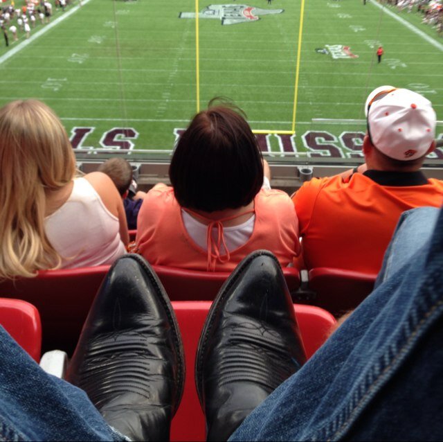 Business & Marketing Strategist. Proud alum of #okstate. Do #outdoor stuff, play some guitar and banjo. @OutsideOklahoma