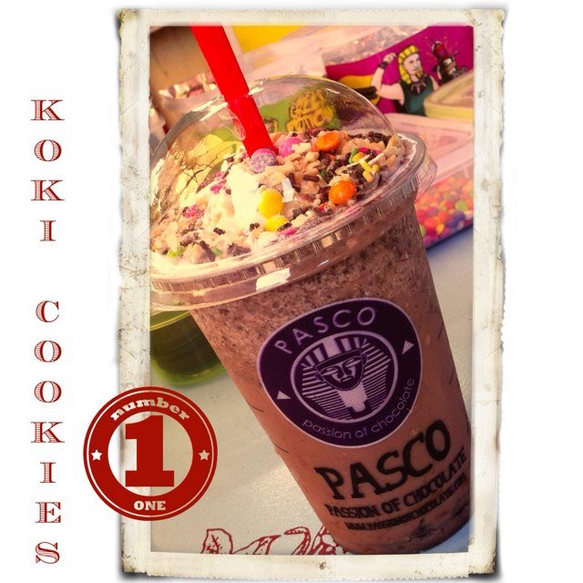 Passion of chocolate ~ The 1st original chocolate ice blended with 8 flavs topping