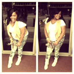 GORGEOUS FACE|FLAWLESS EYE'z|MIND BLOWIN THOUGHTS SO I TWEET WTF I FEEL I SPEAK THE #TRU ⊙_⊙ #TeamFollowBack ///Blah...